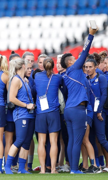 United States face Chile with chance to advance in World Cup